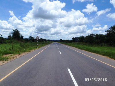Section on Mbala-Nakonde Road complete with road markings